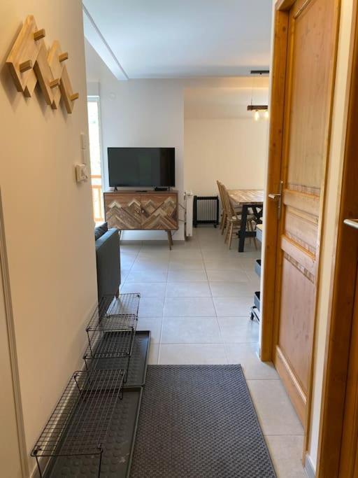 Charmant T4 Duplex Vue Montagne Loudenvielle Dış mekan fotoğraf